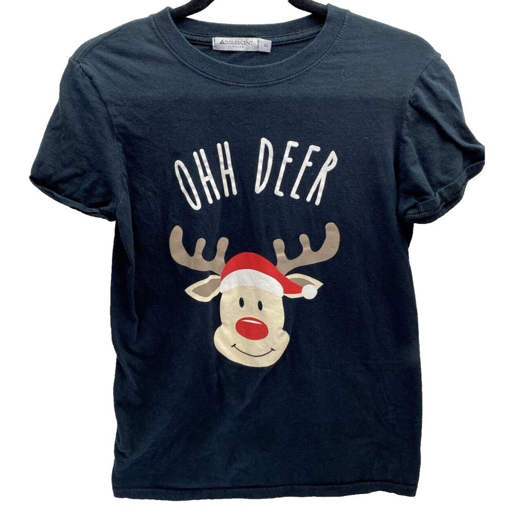 Ohh Deer Women's T shirt Small Christmas Deer Red Nose Reindeer Tee shirt GUC